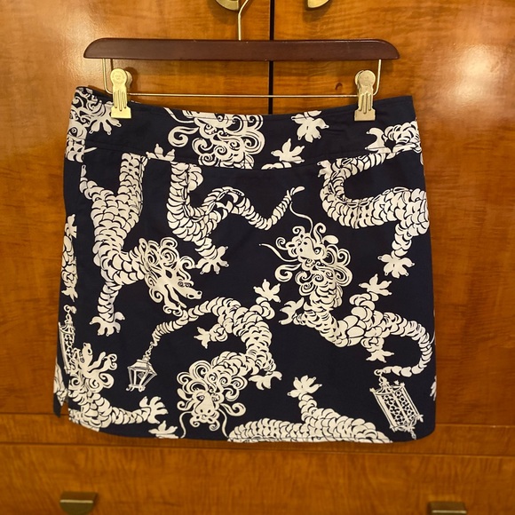 EUC Lilly Pulitzer Tail Lights True Navy Georgie Wrap Skirt - Picture 2 of 8